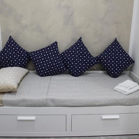 Апартаменты Riccia, Frolla E Babba Неаполь Экстерьер фото